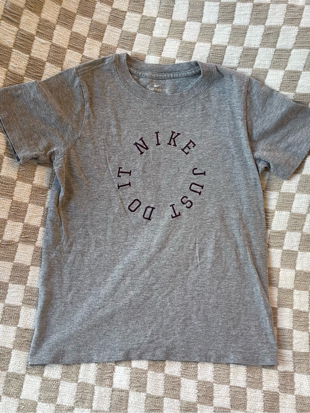 Nike Women’s Baby Tee Grey  'Just Do It' Circle Logo Tee